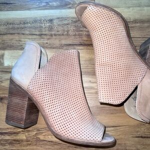 Steve Madden Tala Perforated Leather Nubuck Open Toe Booties women's size US 10